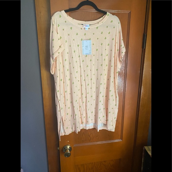 Lularoe Leah